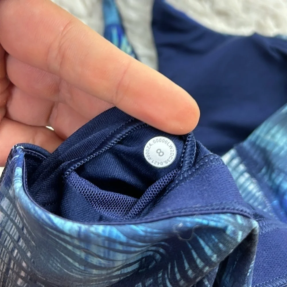 Lululemon Wunder Train Bra *Medium Support, C/D Cup Shapeshifter Flux Blue Multi